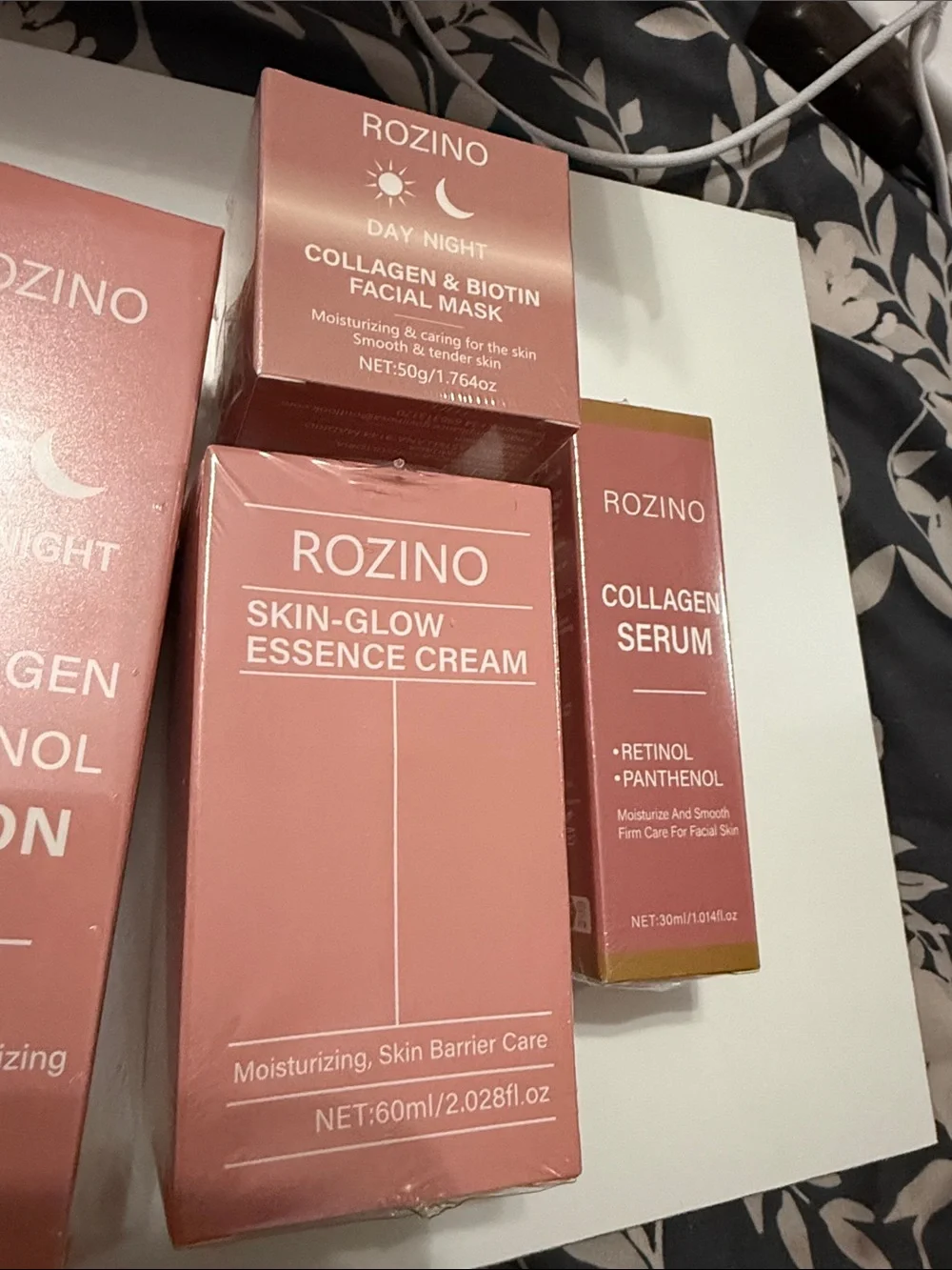 11 piece Rozino Collagen & Retinol Skincare Bundle + Facial Masks NWT
